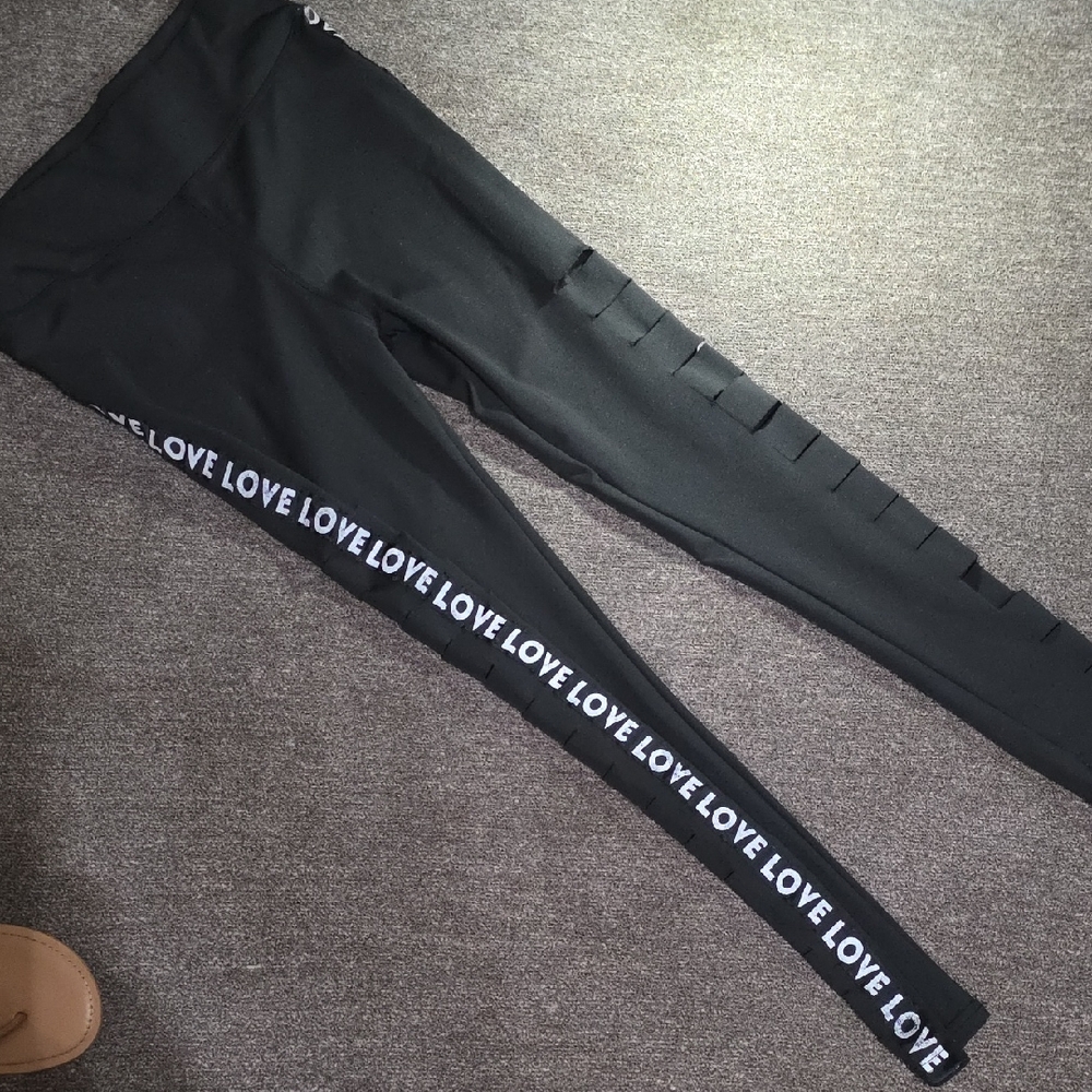 Black Slitted Leggings With Love Printed Down Sides